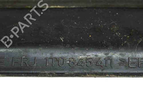 Venstre foran trekantet rude VW TOURAN (1T1, 1T2) 1.9 TDI | BP14683505C111 