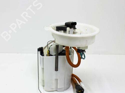 Used Fuel pump BMW X2 (F39) sDrive 20 i (192 hp) 28820841