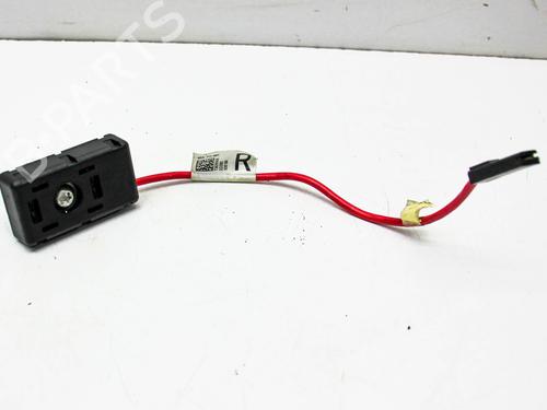 Used Electronic module TESLA MODEL Y (5YJY) EV Performance All-wheel Drive (534 hp) 28823093
