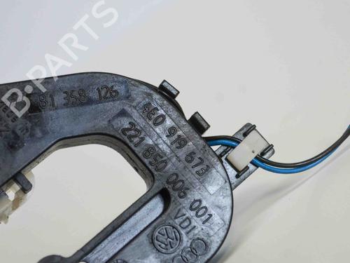 Bränslepump AUDI A8 D3 (4E2, 4E8) 3.0 TDI quattro (233 hp) 8853643