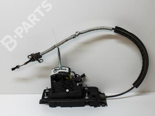 Used Automatic gearbox selector Automatic gearbox selector VW TIGUAN (5N_) 2.0 TDI 4motion (140 hp) 10529613 10529613