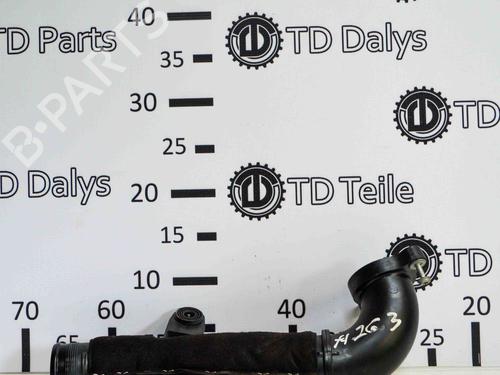 Używane Rura intercoolera AUDI A6 C7 (4G2, 4GC) 2.0 TDI (190 hp) 14671755