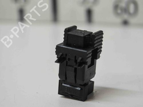 Used Electronic sensor BMW 5 Touring (F11) 520 d (184 hp) 7673507