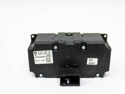 Switch BMW X5 (E70) xDrive 30 i | BP20690410I30 