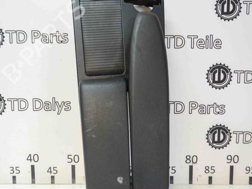 Used Armrest / Center console MERCEDES-BENZ C-CLASS T-Model (S204) C 220 CDI (204.202) (170 hp) 7741323
