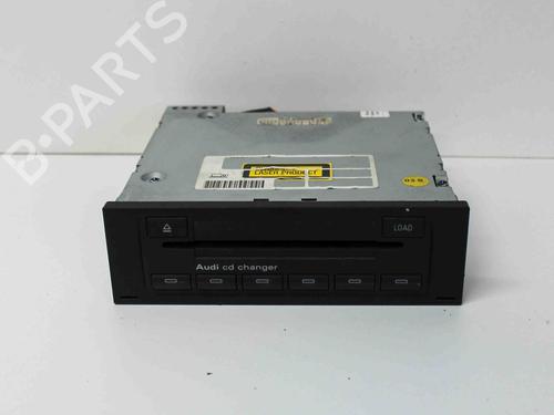 Used Electronic module AUDI A4 B7 (8EC) 2.0 TDI 16V (140 hp) 8851847