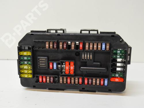 Used Fuse box BMW 3 (F30, F80) 328 i (245 hp) 8348337