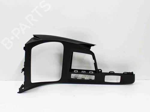 Used Middle console BMW X2 (F39) sDrive 20 i (192 hp) 28820795