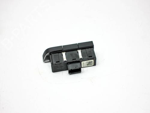 Switch AUDI Q3 (8UB, 8UG) 2.0 TFSI quattro | BP28823306I30 