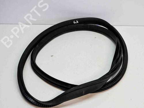 Used Rubber door seal MERCEDES-BENZ CLA Coupe (C117) CLA 220 CDI / d (117.303) (170 hp) 14690195