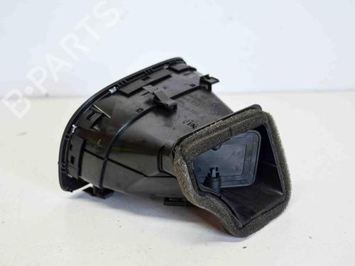 Used Air vent VW GOLF VI (5K1) 1.4 TSI (122 hp) 14690969