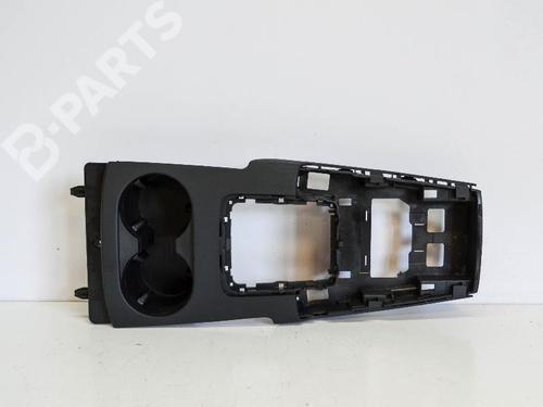 Used Automatic gearbox selector Automatic gearbox selector AUDI A3 Convertible (8V7, 8VE) 2.0 TDI (150 hp) 6502085 6502085