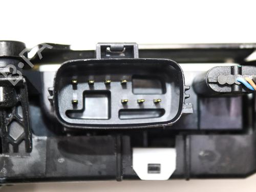 Front left exterior door handle LAND ROVER RANGE ROVER SPORT III (L461) P440e PHEV AWD | BP31857864C128