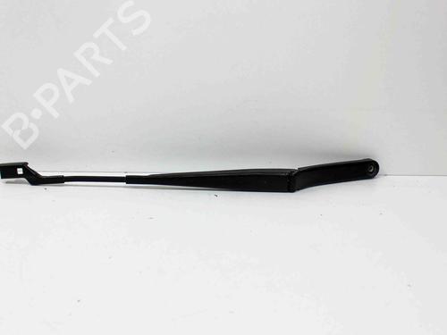 Used Front wipers mechanism VW EOS (1F7, 1F8) 2.0 TDI (140 hp) 17229232