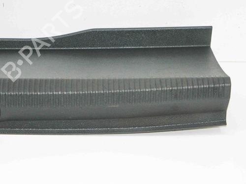 Tailgate trim VW PASSAT B7 (362) 2.0 TDI | BP14681594C151