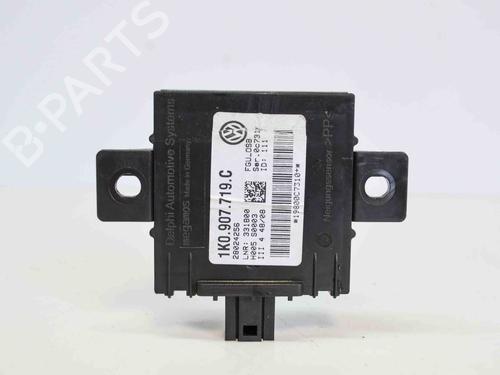 Używane Moduł elektroniczny AUDI A3 Sportback (8PA) 1.8 TFSI (160 hp) 7740988