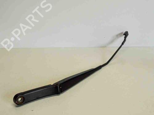 Used Front windshield wiper arm VW GOLF V (1K1) 1.4 16V (75 hp) 14687551