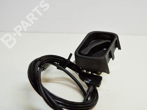 Used Rear left interior door handle VW CADDY III Box Body/MPV (2KA, 2KH, 2CA, 2CH) 1.9 TDI (105 hp) 8849393