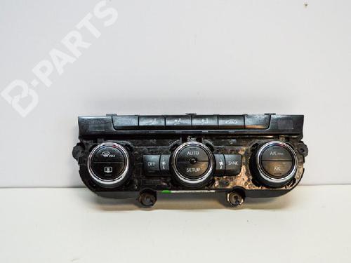 Used Climate control SEAT LEON (5F1) 1.4 TSI (125 hp) 6497355