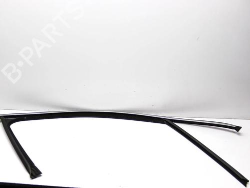 Used Door moulding trim PORSCHE CAYENNE (92A) 4.8 S (400 hp) 32405584