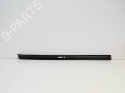 Used Door moulding trim BMW 5 (F10) 520 d (184 hp) 14689632