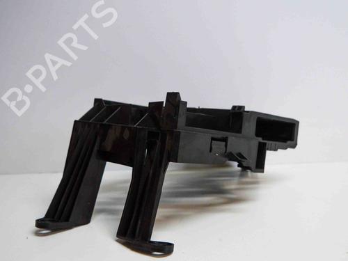 Used Support AUDI A5 Sportback (8TA) 2.0 TFSI (211 hp) 6481492