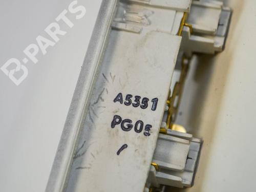 Interior roof light NISSAN JUKE (F15) 1.5 dCi | BP6482646I8