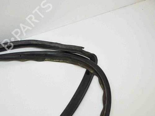 Rubber door seal AUDI Q5 (8RB) 3.2 FSI quattro | BP14678413C142