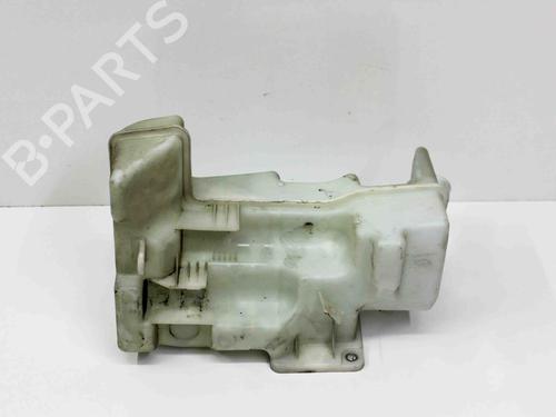 Used Windscreen washer tank VW JETTA IV (162, 163, AV3, AV2) 2.5 (170 hp) 20145670