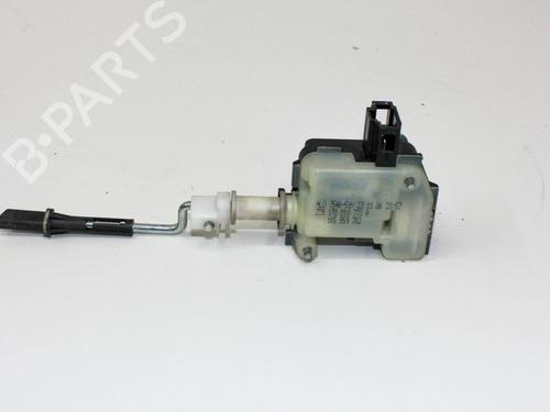 Używane Inne VW TOURAN (1T1, 1T2) 1.9 TDI (105 hp) 17229644