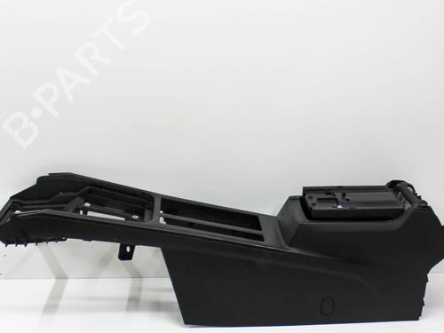 Used Middle console VW ARTEON (3H7, 3H8) 2.0 TSi 4motion (272 hp) 28821913