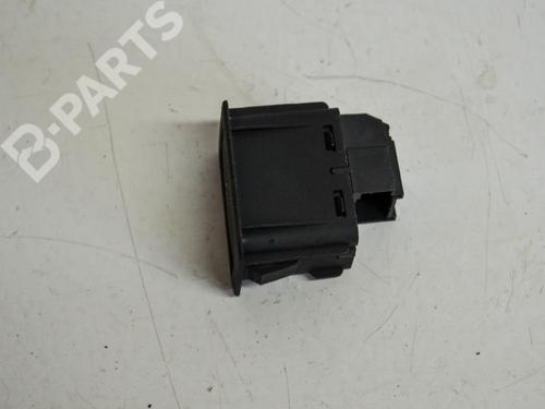 Used Switch AUDI A1 (8X1, 8XK) 1.2 TFSI (86 hp) 6495141