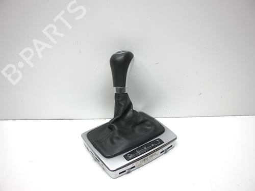 Used Shift knob Shift knob MERCEDES-BENZ C-CLASS Coupe (C204) C 220 CDI (204.302) (170 hp) 33445426 33445426