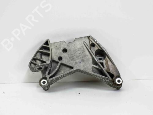 Used Support VW GOLF VII (5G1, BQ1, BE1, BE2) 2.0 GTI (210 hp) 17229545