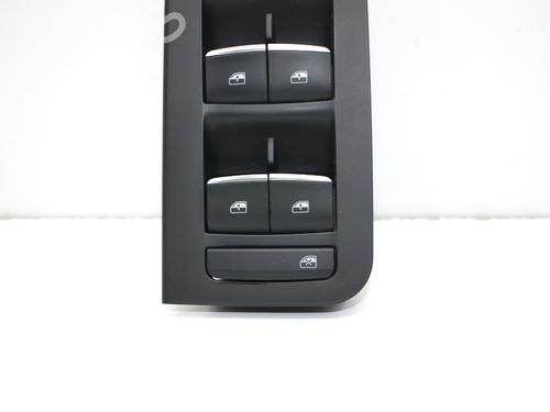 Left front window switch ALFA ROMEO GIULIA (952_) 2.0 (952ACA25) | BP38171428I27 - Image 2
