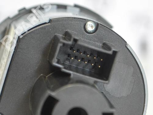 Headlight switch SKODA SUPERB II Estate (3T5) 1.6 TDI | BP6484733I24 