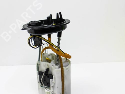 Used Fuel pump VW ARTEON (3H7, 3H8) 2.0 TSi 4motion (272 hp) 28821816