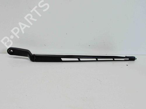 Used Front windshield wiper arm AUDI Q7 (4LB) 3.0 TFSI quattro (280 hp) 14681140