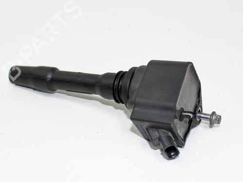 Used Ignition coil BMW X2 (F39) sDrive 20 i (192 hp) 28820852