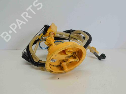 Used Fuel pump BMW 3 (E90) 320 d (184 hp) 8853626