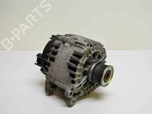 Used Alternator AUDI A4 B8 Avant (8K5) 2.0 TDI (143 hp) 10300657