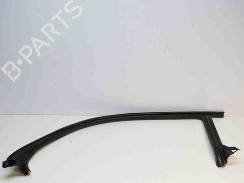 Gummiliste VW PASSAT CC B6 (357) 2.0 TDI (140 hp) 14689280