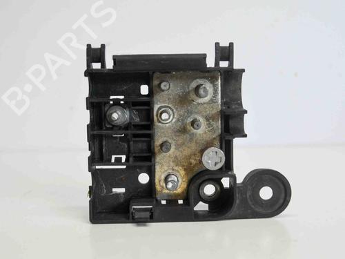 Fuse box AUDI A5 (8T3) 2.0 TFSI | BP6480588E1