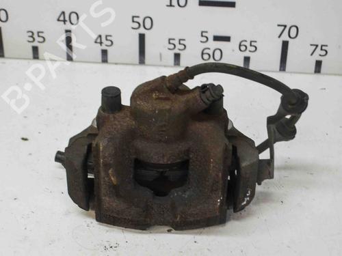 Used Right front brake caliper BMW 3 Touring (E91) 318 i (143 hp) 14672685