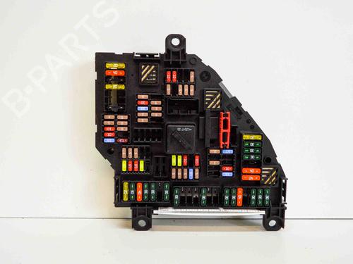 Fuse box BMW 5 (F10) 535 i | BP13933086E1
