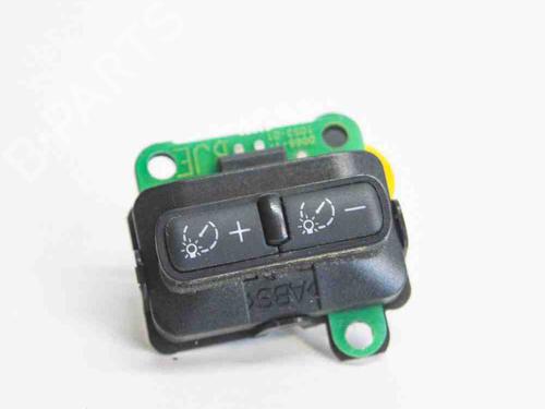 Pulsantiera AUDI A8 D3 (4E2, 4E8) 3.0 TDI quattro (233 hp) 6490572