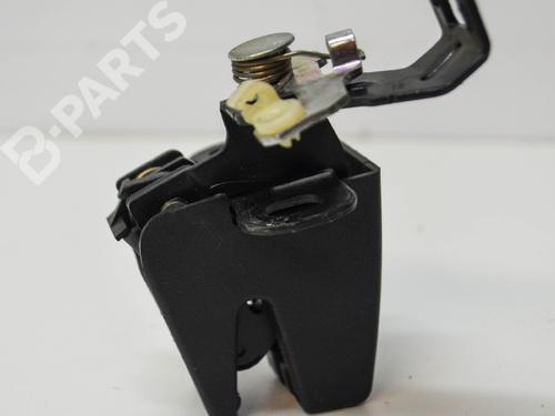 Used Tailgate lock VW CADDY III Box Body/MPV (2KA, 2KH, 2CA, 2CH) 1.9 TDI (105 hp) 8849396