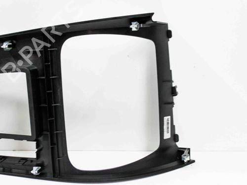 Middle console BMW X2 (F39) sDrive 20 i | BP28820795I22 
