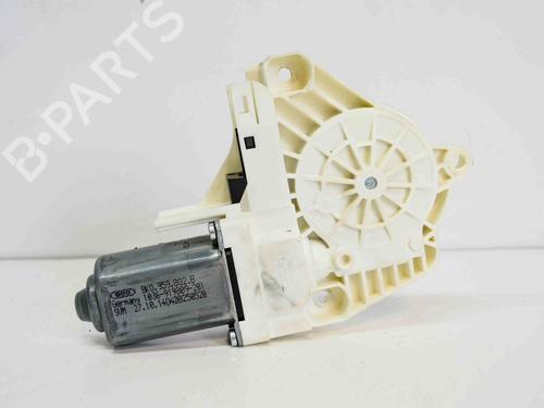 Rudehejsemotor bagstkærm højre AUDI A7 Sportback (4GA, 4GF) 3.0 TDI (218 hp) 6499033