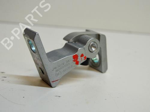 Used Hinge/Door check strap SKODA OCTAVIA III (5E3, NL3, NR3) 1.0 TSI (115 hp) 14675646